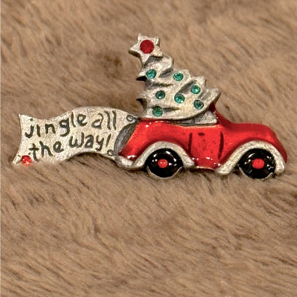 AJMC Festive Red Car Brooch with Christmas Tree